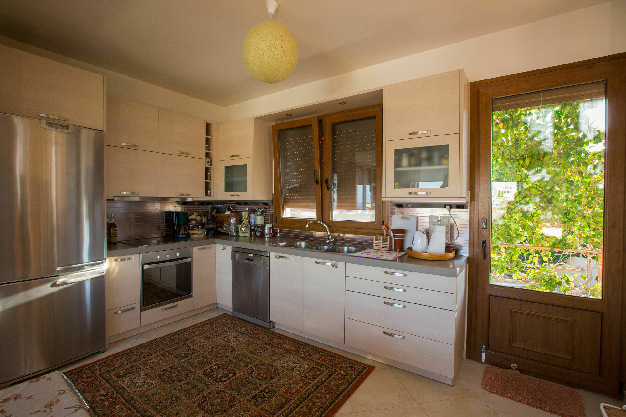 Villa Azure Cove à Agia Pelagia  Extérieur photo